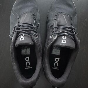 On Running waterproof unisex shoes. Brand new. No box.